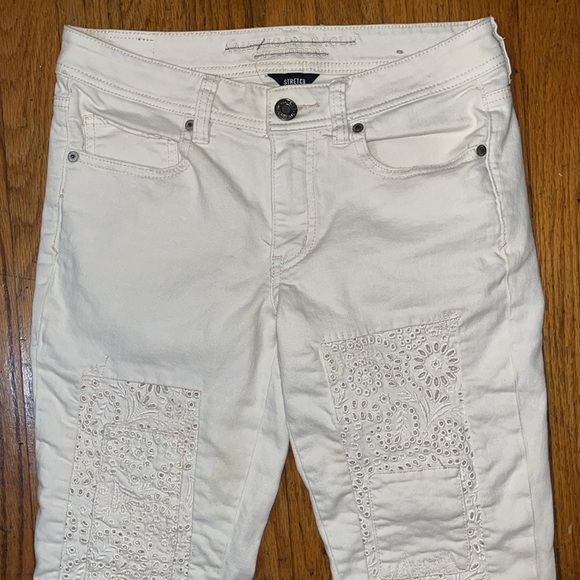 American Eagle Outfitters Skinny Cream Patchwork Jeans Size 6 - Picture 8 of 10